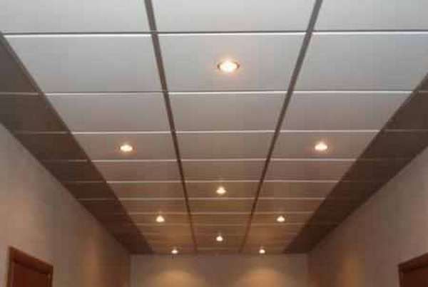 Металлические подвесные потолки - фото